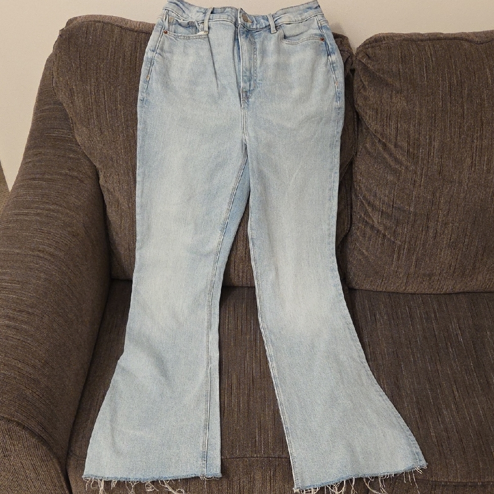 Old Navy Women's Light Blue Flare Jeans